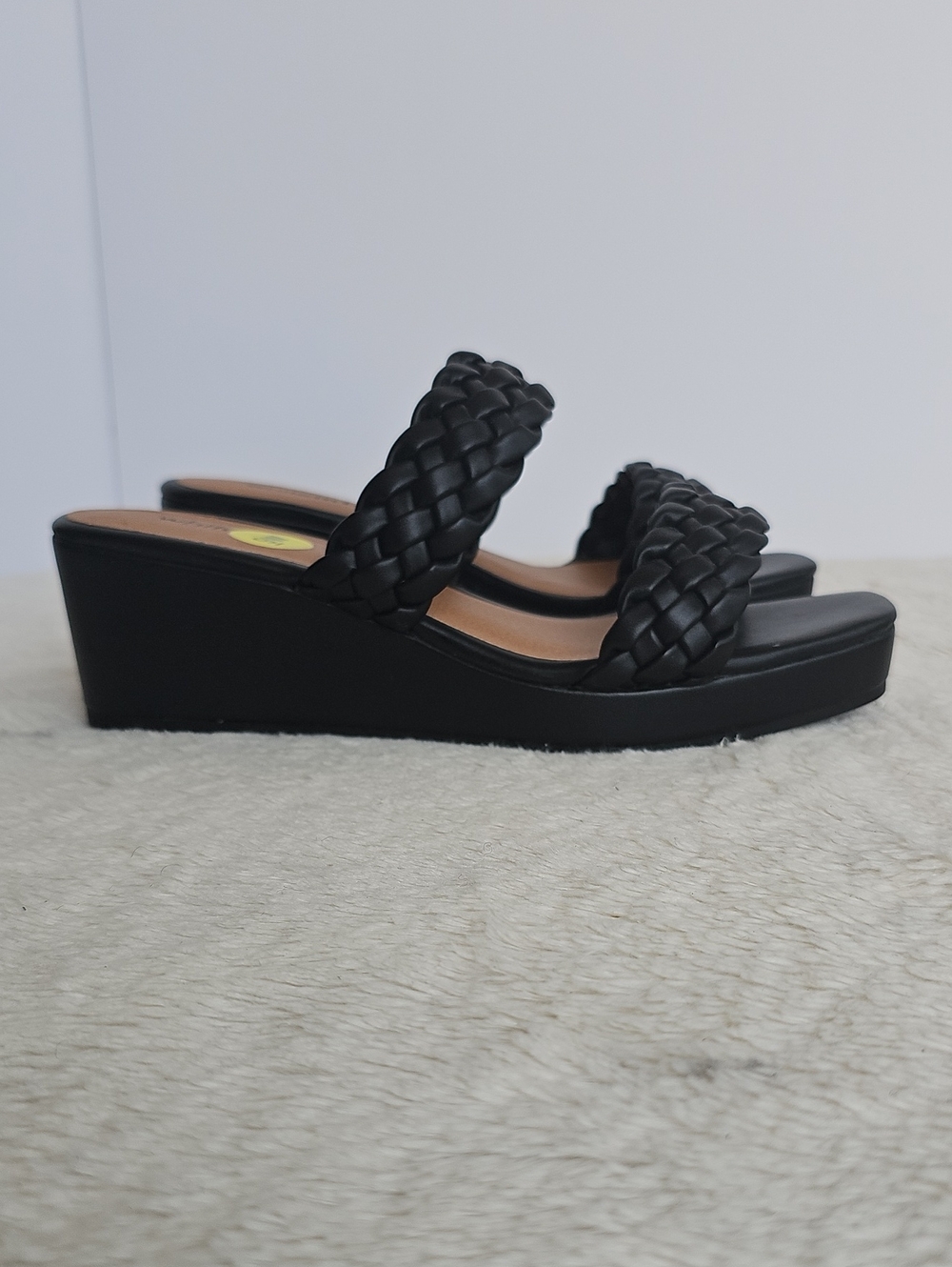 White Mt. Black Braided Double Strap Wedge Sandals Size 9W